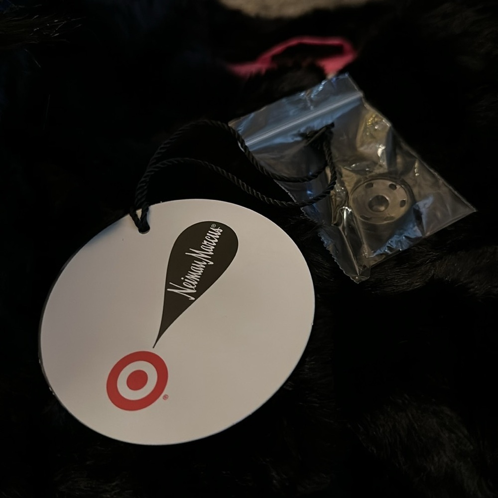 Neiman Marcus for Target Skaist Taylor Faux‎ Fur Vest 00294322 NWT Black XS - Picture 11 of 16